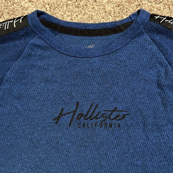 Hollister long sleeve thermal tee - Picture 2 of 4